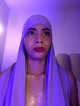 Snapshot of jhalila chatting on 11-14-25, 01:59 jhalila online show from 11-14-25, 01:59