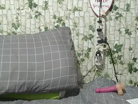 indiantina01 online show from 02-17-25, 08:26