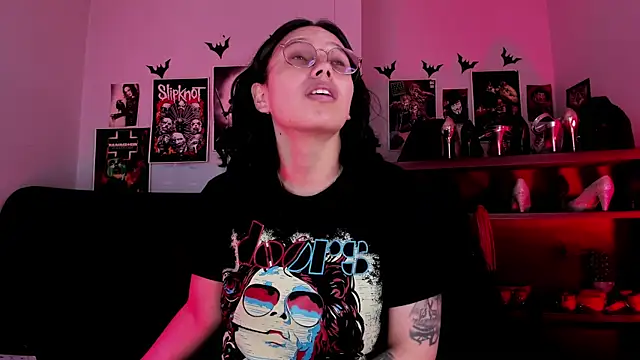 lilith-deveraux online show from 07-15-26, 04:56