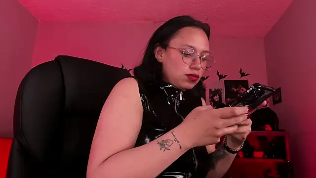 lilith-deveraux online show from 07-26-26, 07:15