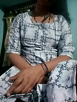 Snapshot of gunjan22 chatting on 12-14-24, 04:31 gunjan22 online show from 12-14-24, 04:31