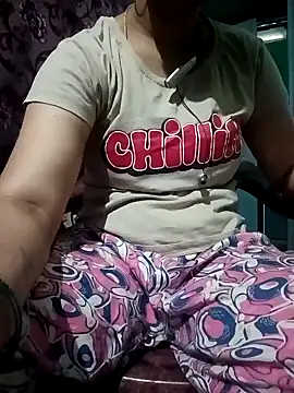 Snapshot of gunjan22 chatting on 01-07-25, 07:10 gunjan22 online show from 01-07-25, 07:10