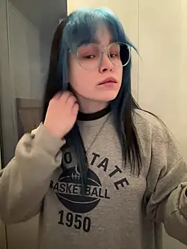 MaddisonHaas online show from 03-28-26, 05:23