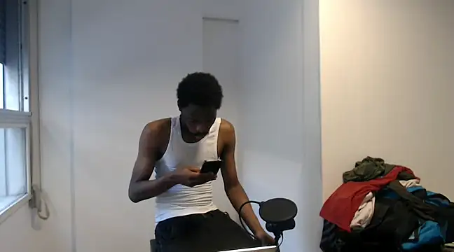 Snapshot of Mastertopdome chatting on 03-06-25, 08:48 Mastertopdome online show from 03-06-25, 08:48