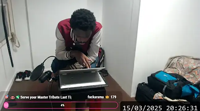 Snapshot of Mastertopdome chatting on 03-15-25, 11:28 Mastertopdome online show from 03-15-25, 11:28