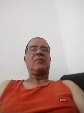 Snapshot of barboza991 chatting on 01-11-26, 11:37 barboza991 online show from 01-11-26, 11:37