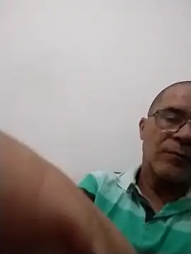 Snapshot of barboza991 chatting on 03-09-26, 03:16 barboza991 online show from 03-09-26, 03:16