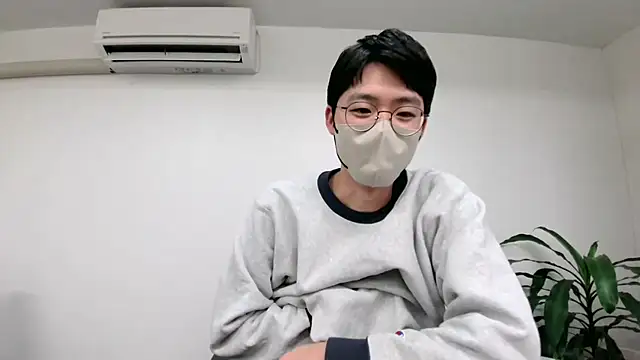 TakuryuJPN online show from 02-24-25, 09:41