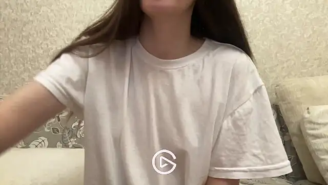 Effi 18 online show from 12-14-24, 11:45