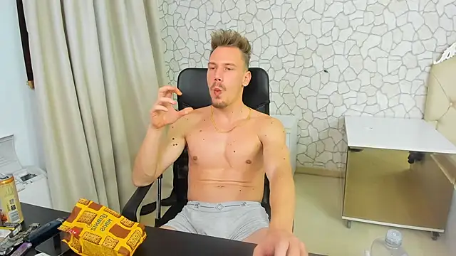 MateoBenjaminX online show from 01-23-25, 09:39