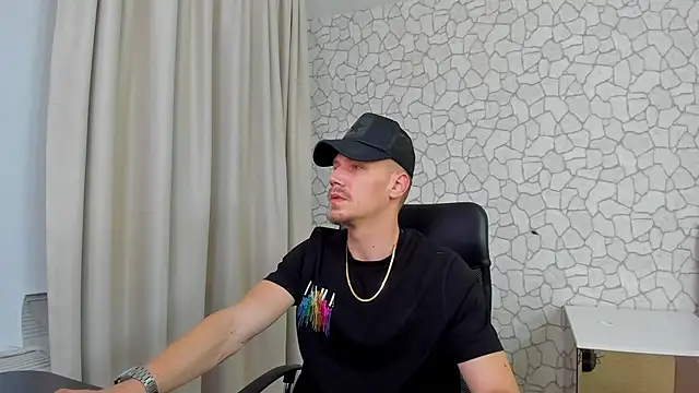 MateoBenjaminX online show from 01-24-25, 07:28