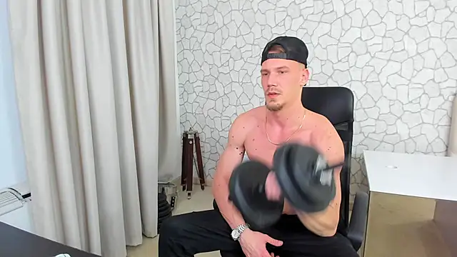 MateoBenjaminX online show from 02-08-25, 05:39