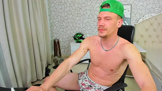 MateoBenjaminX online show from 03-11-25, 08:53