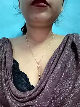 Snapshot of Shanaya_Hotty chatting on 12-03-24, 04:58 Shanaya Hotty online show from 12-03-24, 04:58