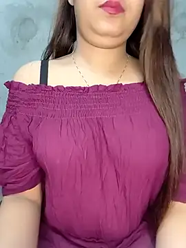 Snapshot of Shanaya_Hotty chatting on 01-25-25, 07:28 Shanaya Hotty online show from 01-25-25, 07:28