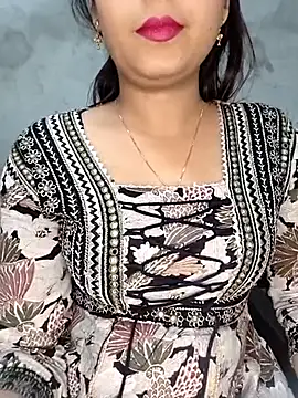 Snapshot of Shanaya_Hotty chatting on 03-08-25, 07:31 Shanaya Hotty online show from 03-08-25, 07:31