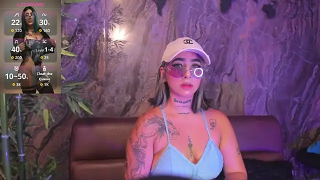 Alahia Dangelo online show from 10-22-25, 05:34