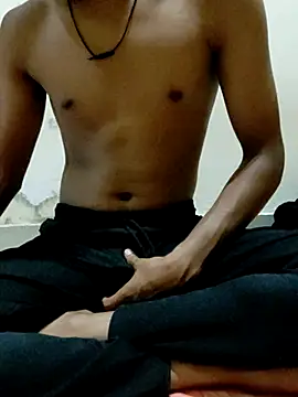 Snapshot of couple3_1_8 chatting on 11-14-25, 07:12 couple3 1 8 online show from 11-14-25, 07:12