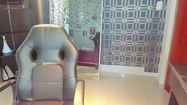 Snapshot of _maria_foxx_ chatting on 11-22-25, 07:02 maria foxx online show from 11-22-25, 07:02