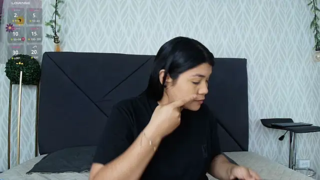 sandy rivas online show from 04-06-26, 12:06