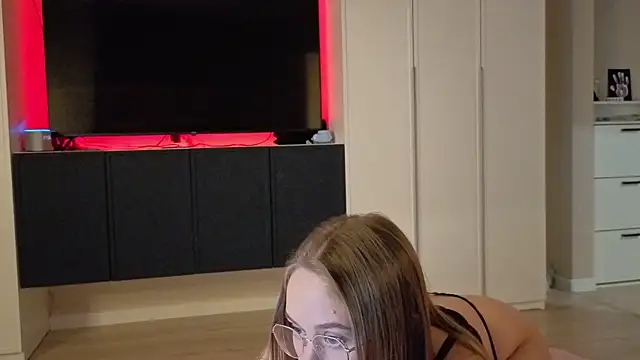 Snapshot of endlesssoffi chatting on 10-25-25, 06:57 endlesssoffi online show from 10-25-25, 06:57