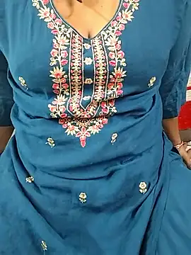 Snapshot of Sexy-Telugunayana2 chatting on 12-22-25, 03:20 Sexy-Telugunayana2 online show from 12-22-25, 03:20