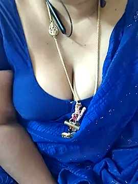 Snapshot of Sexy-Telugunayana2 chatting on 01-12-26, 04:45 Sexy-Telugunayana2 online show from 01-12-26, 04:45