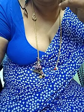 Snapshot of Sexy-Telugunayana2 chatting on 02-02-26, 06:17 Sexy-Telugunayana2 online show from 02-02-26, 06:17