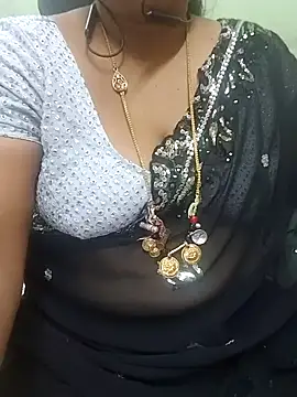 Snapshot of Sexy-Telugunayana2 chatting on 02-28-26, 08:04 Sexy-Telugunayana2 online show from 02-28-26, 08:04