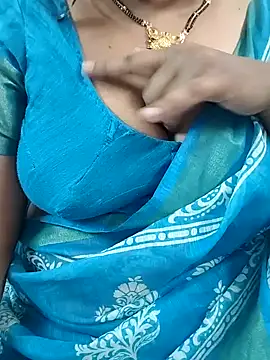 Snapshot of Sexy-Telugunayana2 chatting on 03-16-26, 10:08 Sexy-Telugunayana2 online show from 03-16-26, 10:08