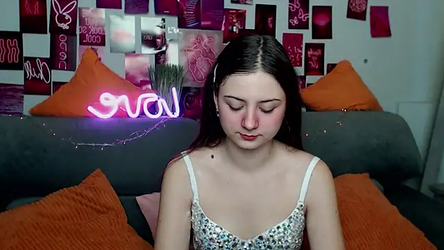 MilanaRoza online show from 11-02-25, 06:05