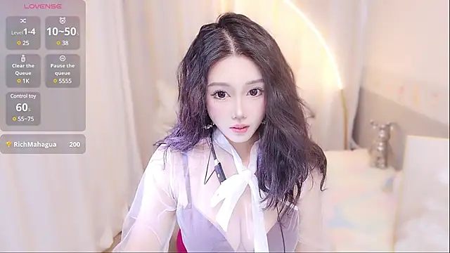 Snapshot of xiaoxiaoguaibao chatting on 12-14-24, 01:38 xiaoxiaoguaibao online show from 12-14-24, 01:38