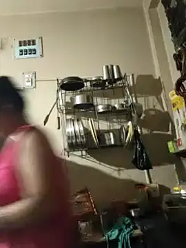 yoursweety09 online show from 03-04-25, 06:18