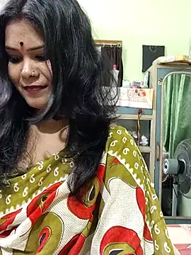 yoursweety09 online show from 10-30-25, 08:16