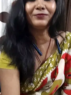 yoursweety09 online show from 12-17-25, 09:04