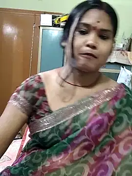 yoursweety09 online show from 04-23-26, 01:57