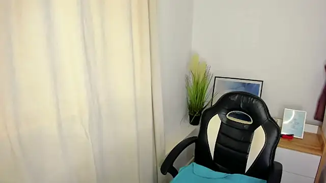 MissJudith online show from 02-15-26, 09:30