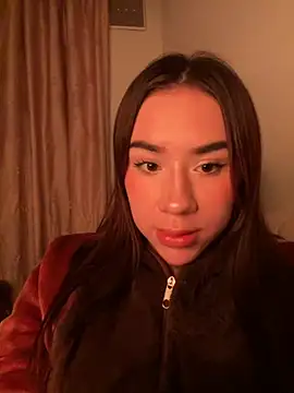 Snapshot of Im_Valen_Cute chatting on 11-08-25, 05:18 Im Valen Cute online show from 11-08-25, 05:18