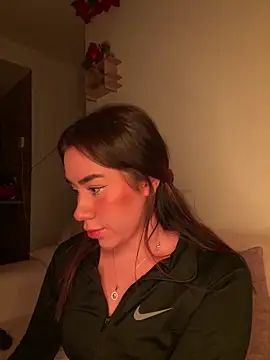 Im Valen Cute online show from 04-30-26, 03:46