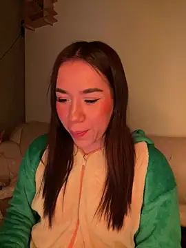Im Valen Cute online show from 08-02-26, 04:44