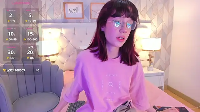 Snapshot of Nastya_Fantasy chatting on 02-06-25, 07:29 Nastya Fantasy online show from 02-06-25, 07:29
