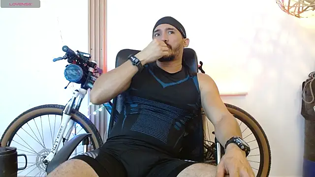 Reiko 85  online show from 01-14-26, 03:06