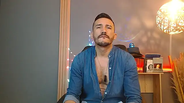 Reiko 85  online show from 03-25-26, 02:45