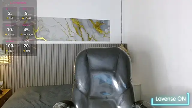 Dyla n18 online show from 02-25-26, 08:18