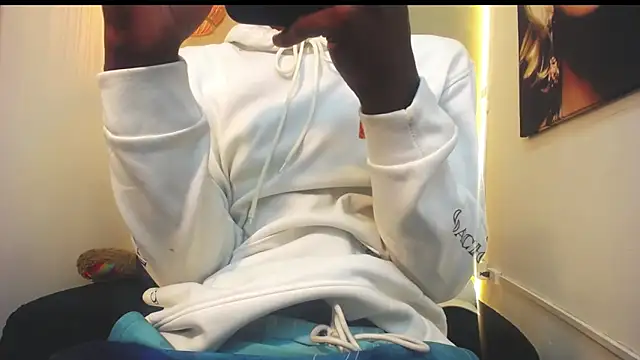 royce ebony online show from 10-29-25, 02:47