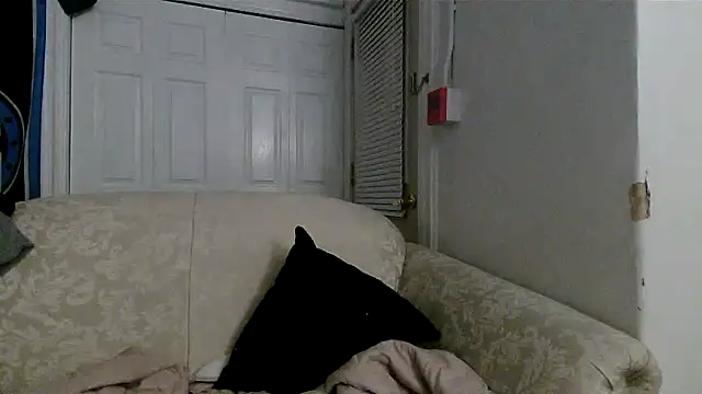 Snapshot of Marksoyer chatting on 12-21-24, 10:17 Marksoyer online show from 12-21-24, 10:17