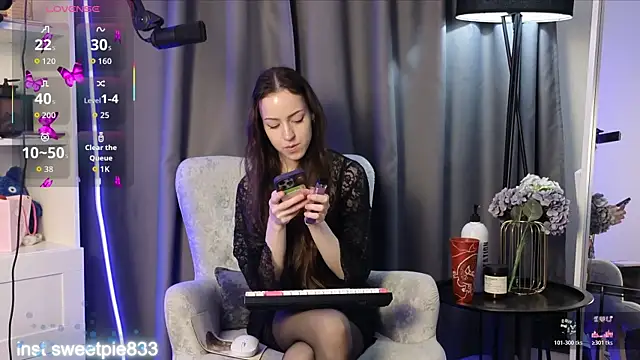 Anal Girl  online show from 07-14-26, 05:18