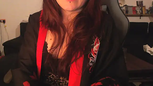 complicata mente online show from 12-22-24, 01:23