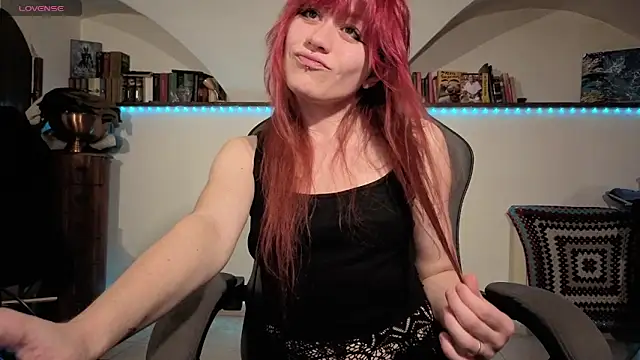 complicata mente online show from 12-04-25, 10:07