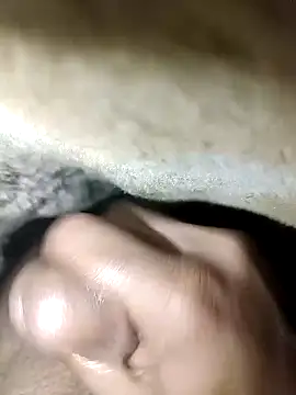 Snapshot of nidansohib1230 chatting on 12-13-24, 03:43 nidansohib1230 online show from 12-13-24, 03:43